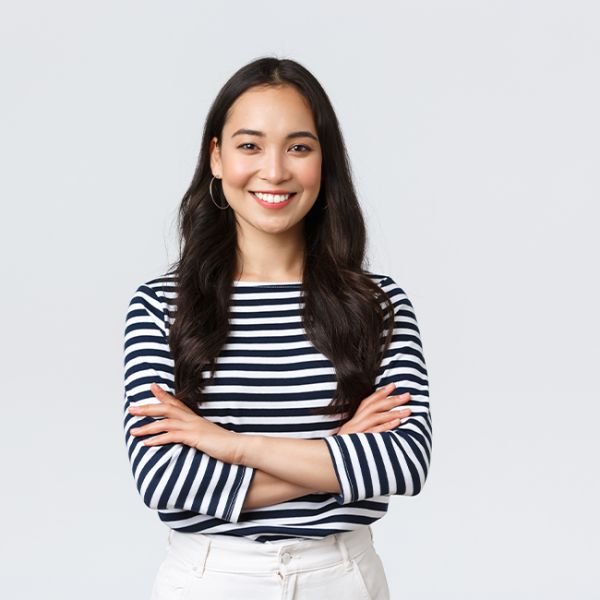 منى عبد الله 